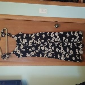 Urban Outfitters Black Daisy Buttonfront Sun Dress sz M